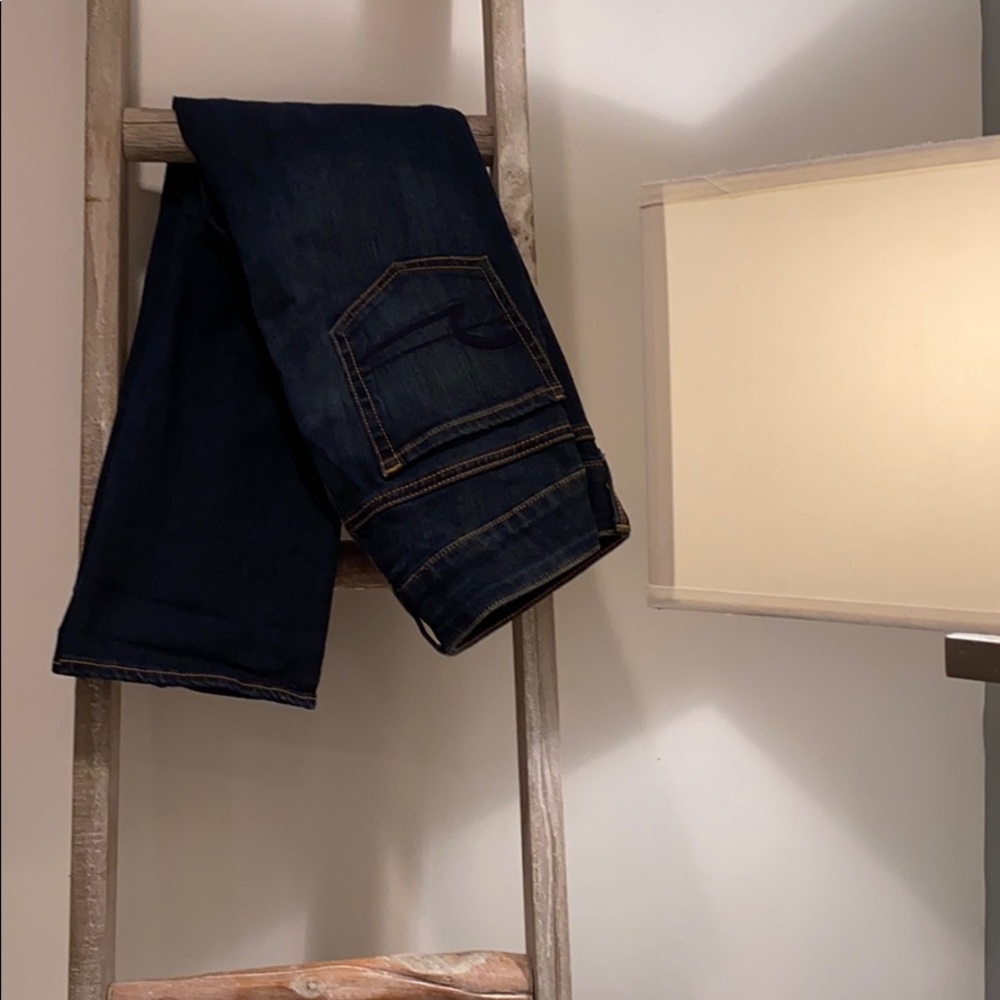 AMERICAN EAGLE dark capris